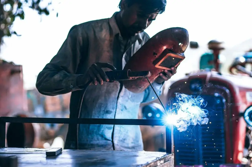 What is Arc Welding - Definition, Types, Working, Advantages and Disadvantages