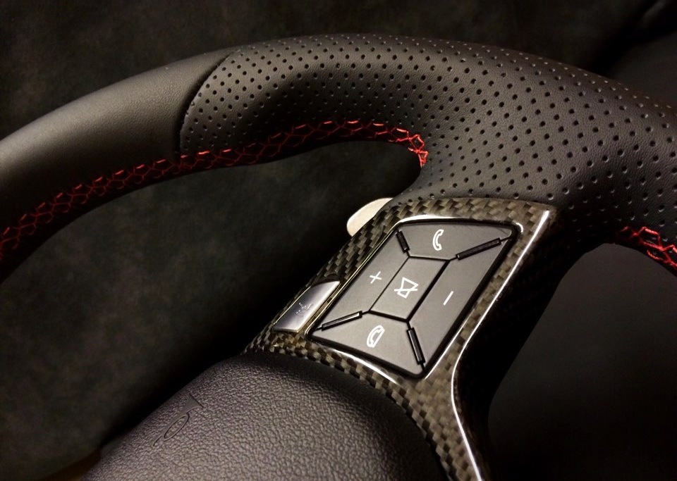 Tuning and Reupholstering Mercedes Steering Wheel in AMG Style